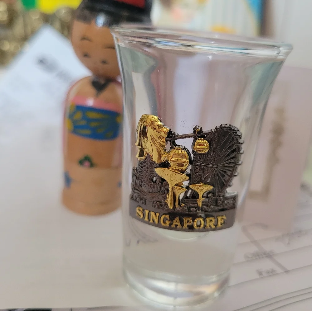 Singapore Shot Glass ~ Metallic Embellishment ~ Bar Cart ~ FINAL PRICE !!